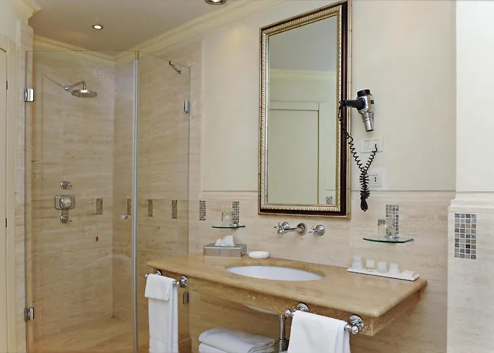 البيرغو تيرمينوس 4* كومو